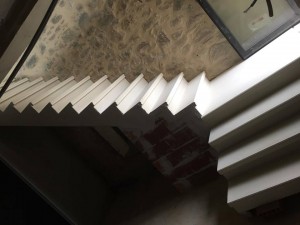 Escalier béton teinté