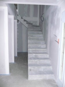 Escalier béton brut