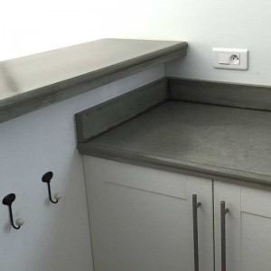 fabrication plan travail cuisine beton2