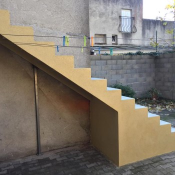 Escalier béton brut